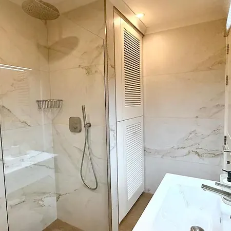 Luxurioese Seafront Direkt Am Mit Balkon Valletta View *